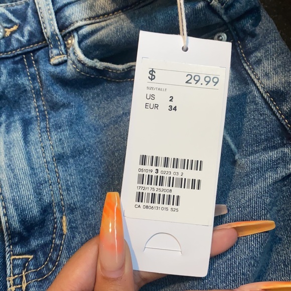 Ripped jeans - Picture 3 of 3